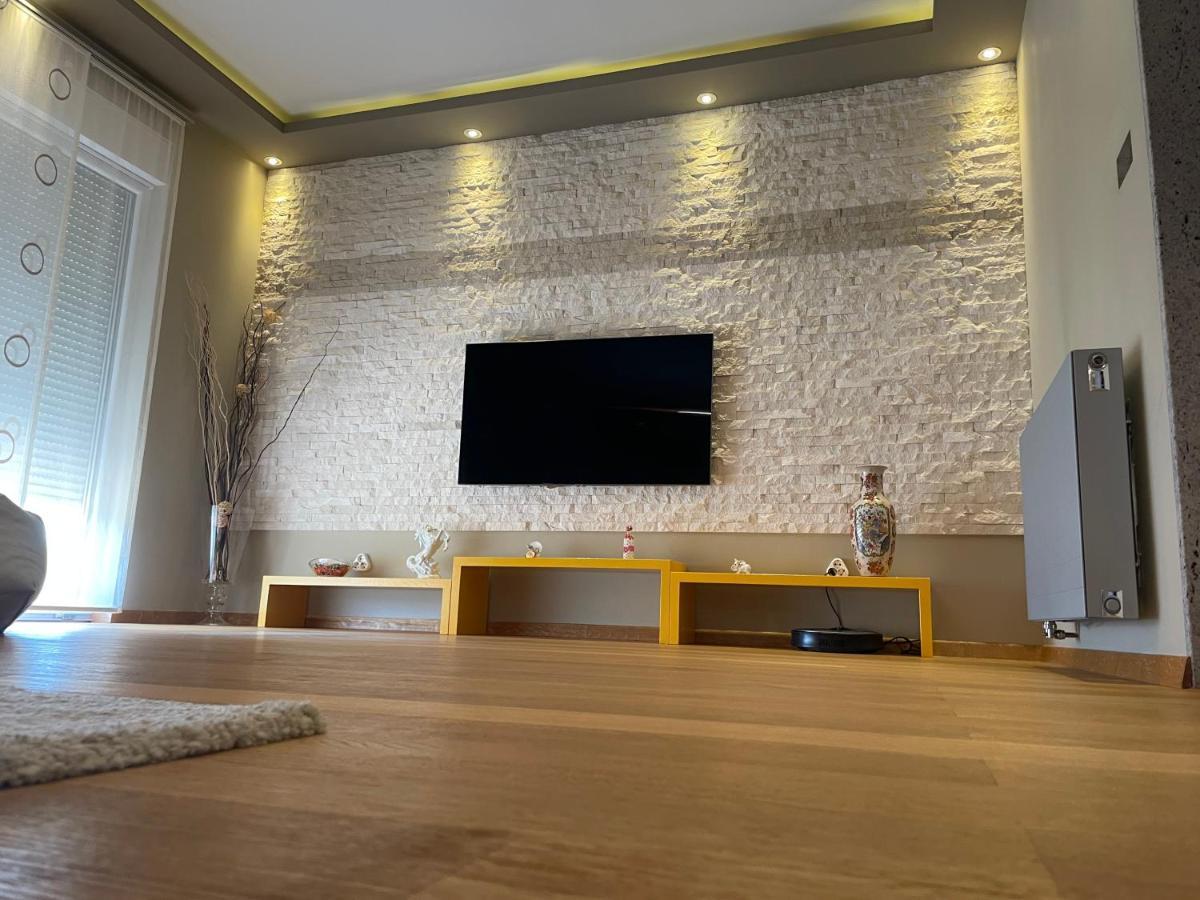 Modern House Surrounded By Nature Grabrov Potok Екстериор снимка